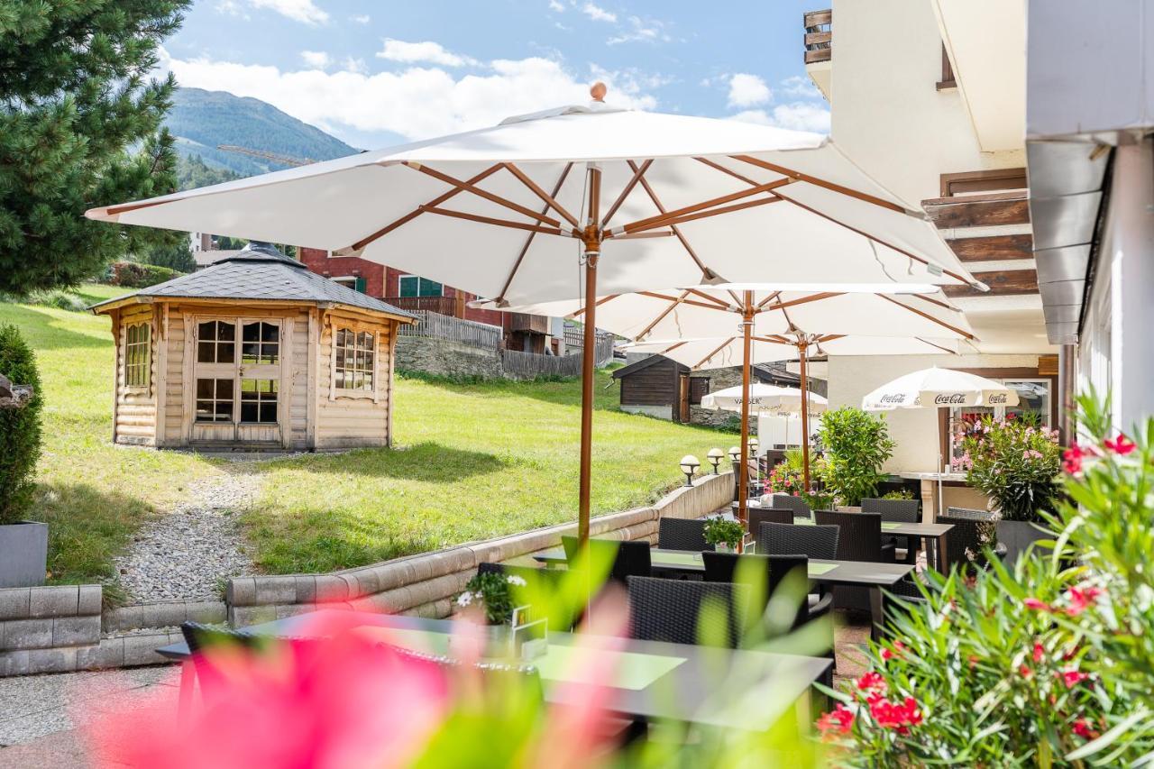 Hotel Alpenhof Unterbäch Extérieur photo
